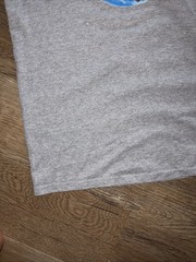 Universal Studios Florida Globe T-Shirt Gray Size M, excellent cond’n