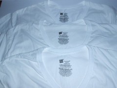 HANES COMFORTSOFT V NECK MENS TAGLESS T SHIRTS MEDIUM LOT OF 3 NEW