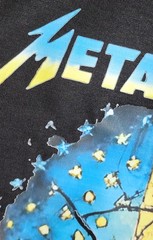 Metallica T-Shirt Men’s Sz Large American Flag Menacing Skull Rock Band Tee