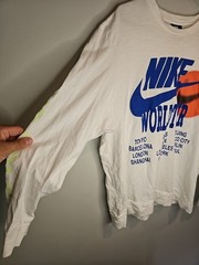 Nike World Tour Long Sleeve T-Shirt Top Beaverton Oregon Size XL Move Your Body