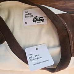 EPTM 100% Cotton T-SHirt Men’s Sz Med Cream/Brown Square Bottom Urban Mod