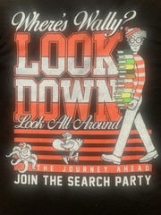 NWT Where’s Waldo? By DreamWorks Black/White/Orange thick T-Shirt Men’s Size M