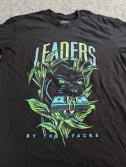 Outrank T-Shirt Men’s M Black Graphic Print Leaders NWT