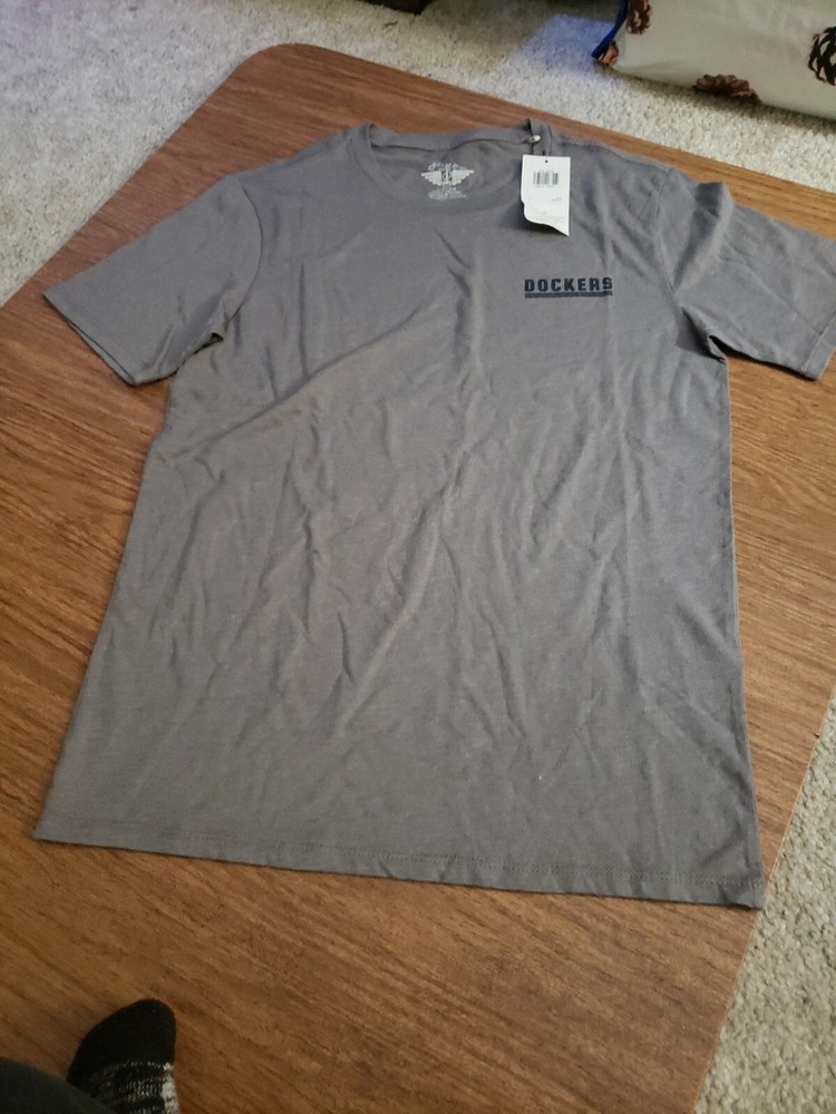 Dockers Men’s Graphic Logo Tee Short Sleeve Gray Size Small New With Tags