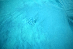 Neff Mens Cyan Bleach Wash Embroidered Smile Logo Tee Shirt NWT Medium
