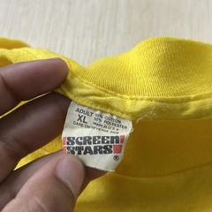 Vintage Metzger’s Restaurant Shirt Mens XL Yellow Tee T-Shirt Screen Stars