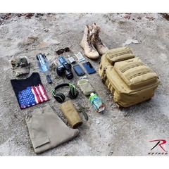 Mens Distressed US Flag T-Shirt Tactical Athletic Muscle Patriotic American Tee