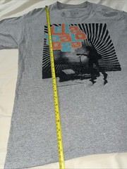 Lollapalooza Graphic T-Shirt Large Gray Concert Festival Tee Fest Large Uni Sex