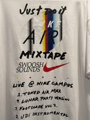 MENS NIKE Air Max 90 HOLOGRAM Swoosh Sounds Mix Tape Shirt Sz L