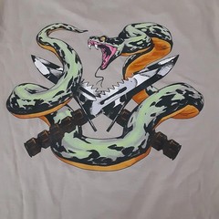 Under Armour UA Shirt Mens XL Beige Freedom Snake T Graphic Tee USA Flag New