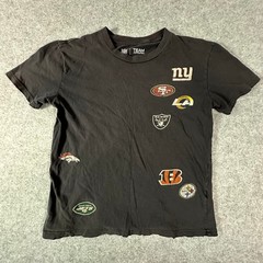 NFL Team Apparel T-Shirt XS Black Mens All Team Logo Distressed Relaxed