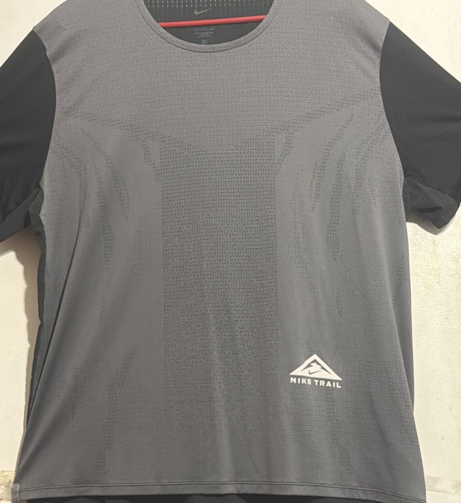 Nike Size L Men’s Black T-Shirt