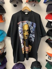 VTG Tupac * RARE* “In Memory Of 2PAC” 1996 Thug life memorial Rap Tee XL/2X