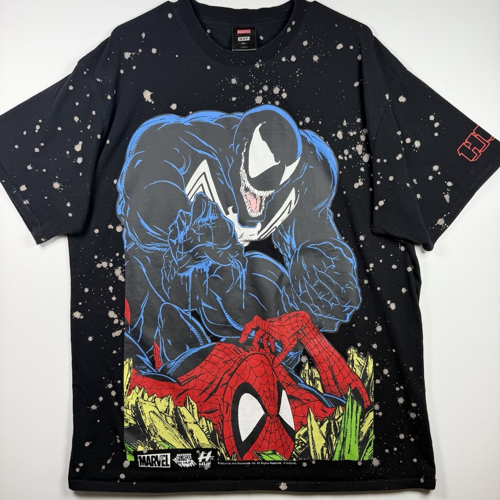 HUF x Marvel Venom vs Spiderman Men T-Shirt XL ‘Venom is Back Black’ Bleach Wash