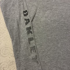 Oakley Mens L Gray Long Sleeve Thermal Waffle Knit Graphic Pocket Logo Shirt