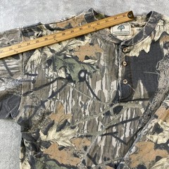 Vintage Mossy Oak Camo Henley Shirt Mens 2XL Long Sleeve Outdoor USA 90s