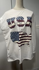 T Shirt Size L . The drawings vary. USA and Chicago print 4 lot