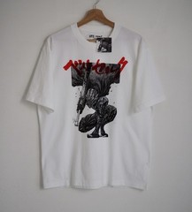 Berserk Dark Fantasy Horror Manga Uniqlo T Shirt Size Medium New