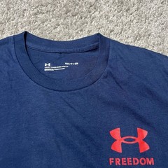 Under Armour Freedom Navy Blue Red T Shirt Soft Stretch Gym Workout USA Flag
