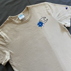 Champion Brand Flower Pot T Shirt Mens Size Medium Beige Short Sleeve