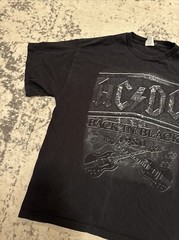 AC/DC Back In Black T-Shirt Mens Sz Large Delta Pro Weight Tag