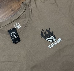 NWT Volcom Dooms Day Rose Short Sleeve T-Shirt Brown Men’s Size Medium. C2