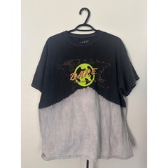 DARE International Graphic T-Shirt Mens Large Black Grey Dip Dye Bleach Wash L