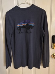 Patagonia Men’s S Regular Blue Long Sleeve Crew Neck Graphic Logo T-Shirt