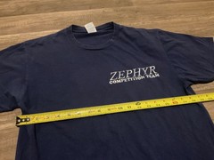 ZEPHYR COMPETITION TEAM GRAPHIC T-SHIRT ( MENS M ) DARK BLUE PREOWNED