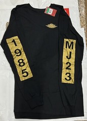 Nike Air Jordan Retro 1, 23 Pinnacle Long sleeve Black/Gold 799603-010 Sz XL