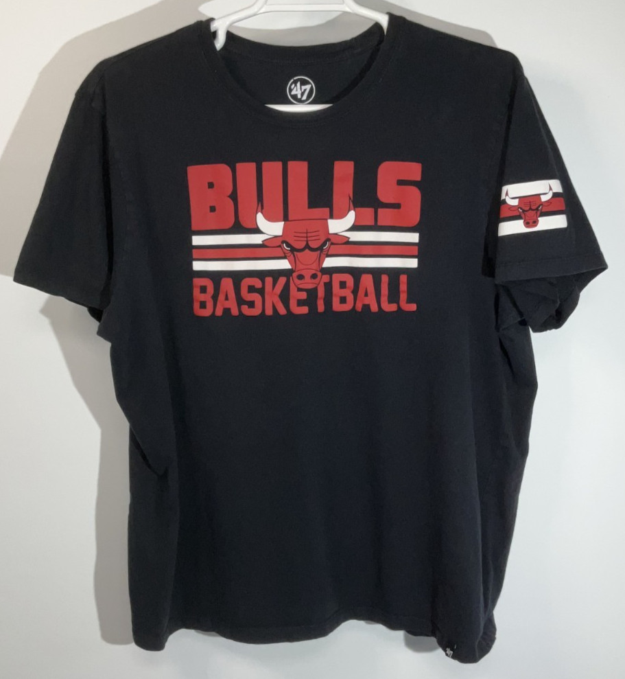 Chicago Bulls Short Sleeve T-Shirt Adult 2XL Black