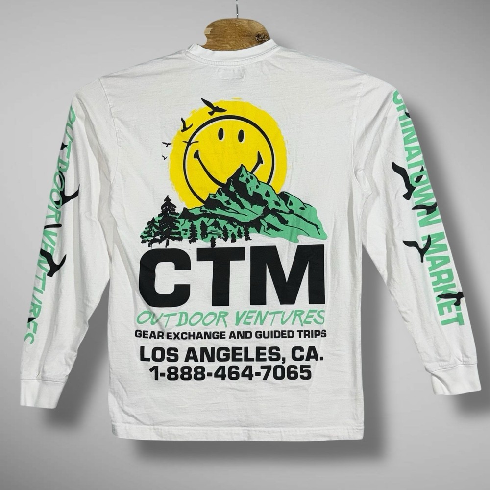 Chinatown Market Smiley Originals Long Sleeve T Shirt Outdoor Ventures Medium