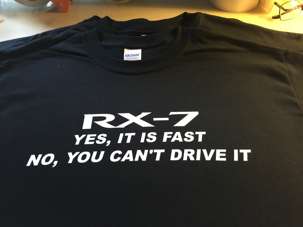 t-shirt YES ITS Fast RX7 95 94 93 92 91 90 89 88 87 86 85 84 83 Mazda