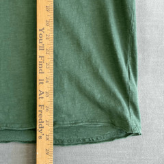 Refinery T-Shirt Mens Large Green Henley Raw Hem Tee Casual Outdoors Streetwear