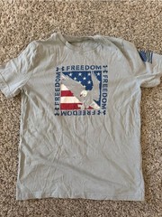 Under Armour Light Gray Short-Sleeve ‘Freedom’ Eagle Graphic Tee