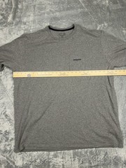Patagonia Men’s XXL Gray Knit Cotton Blend Crew Neck Pocket Logo Graphic T-Shirt