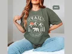 Vintage Vail Colorado Ski Mountain Travel Resort Retro Comfort Tee