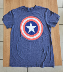 MARVEL Captain America Shield Short Sleeve Crewneck T-Shirt Adult S Cotton/Poly