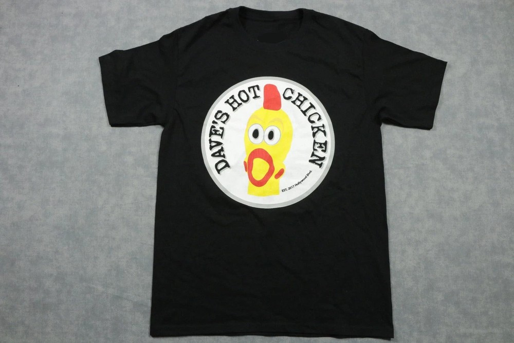 Dave’s Hot Chicken Shirt Mens Black Graphic Restaurant Logo