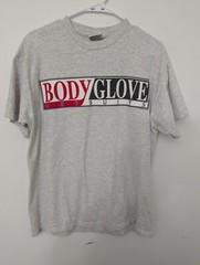Body Glove Wetsuits 1997 USA Vintage T-Shirt Size L Double Sided Surfing Beach