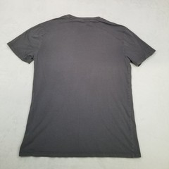 GAP Unisex Gray Basic Pocket T-Shirt Size Small Faded Design Classic Comfort