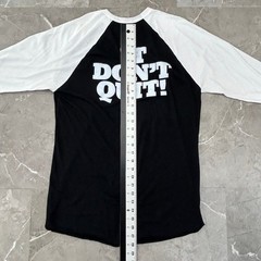 The It Men Graphic Tour Tee Mens Large Raglan Baseball 3/4 Sleeve Shirt Two Tone