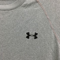 Under Armour Shirt Small Adult Gray Loose Heatgear Crewneck Short Sleeve Mens S
