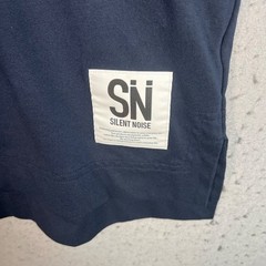 GU x Silent Noise Navy Blue Crewneck T-Shirt Womens Size Medium