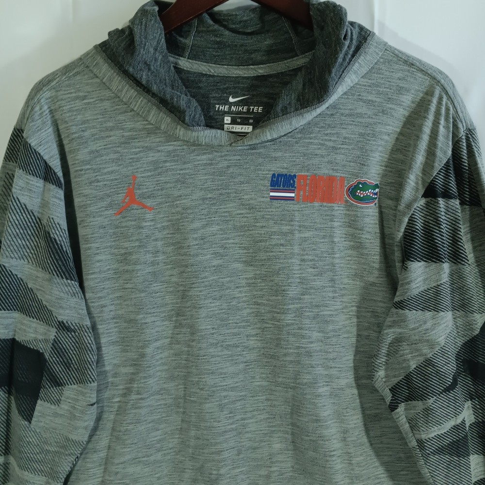 Nike Tee University of Florida Jumpman Air Jordan Mens XL Gray LongSleeve Hooded
