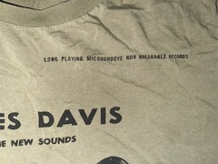 Miles Davis. Prestige New Sounds L.P. Cover Concord T Shirt Green Sz M/L