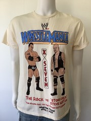 NEW RIPPLE JUNCTION Men’s The Rock vs Stone Cold Wrestlemania Tee Shirt (Size M)