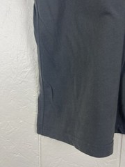 DC Universe Staff Shirt Mens Large Gray Graphic Crew Neck Short Sleeve Stretch