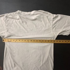 Everybody Eats B T Shirt Mens Small Ivory Grunge Distressed Jordan Style Hip Hop