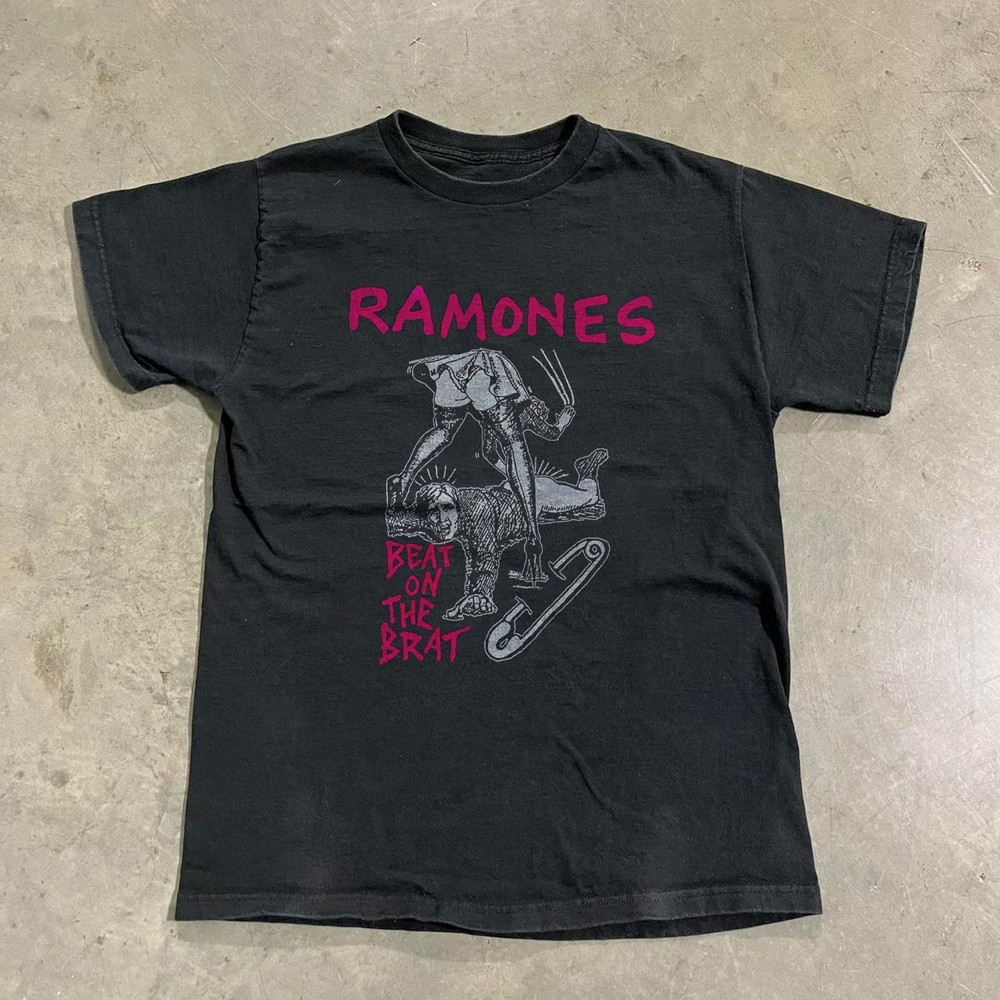 Ramones Rock Band T-shirt, Unisex Black T-shirt, Size S-5XL
